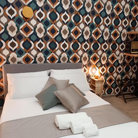 Geometric Art Home Бари Экстерьер фото